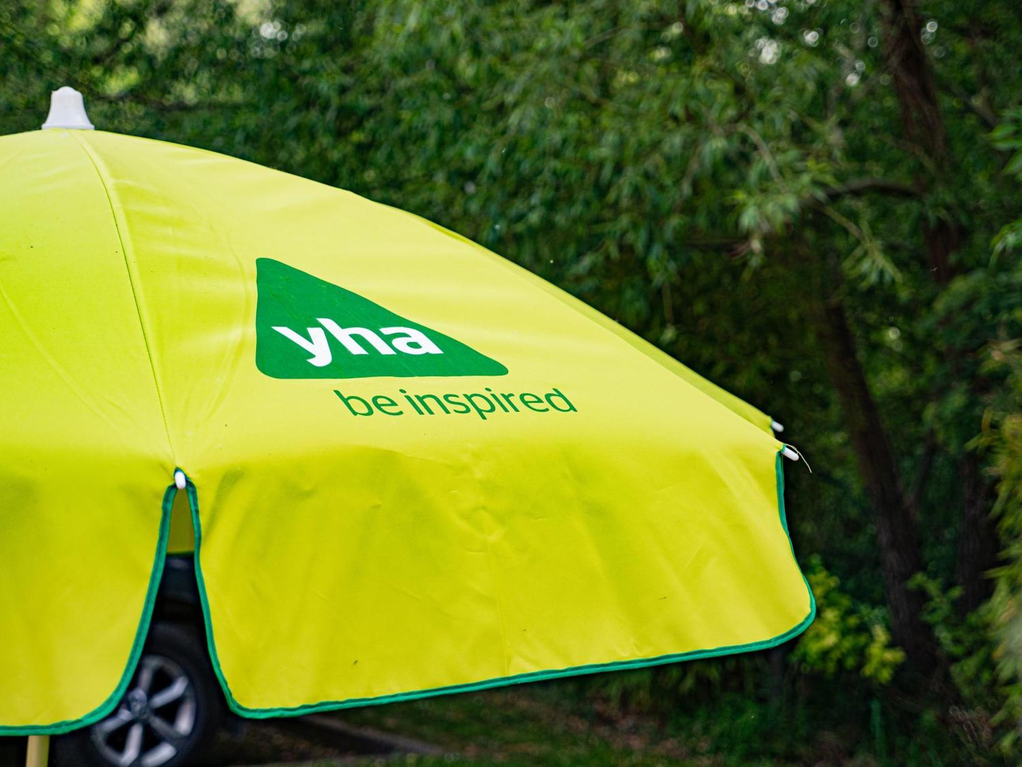 YHA London Lee Valley Cheshunt Extérieur photo
