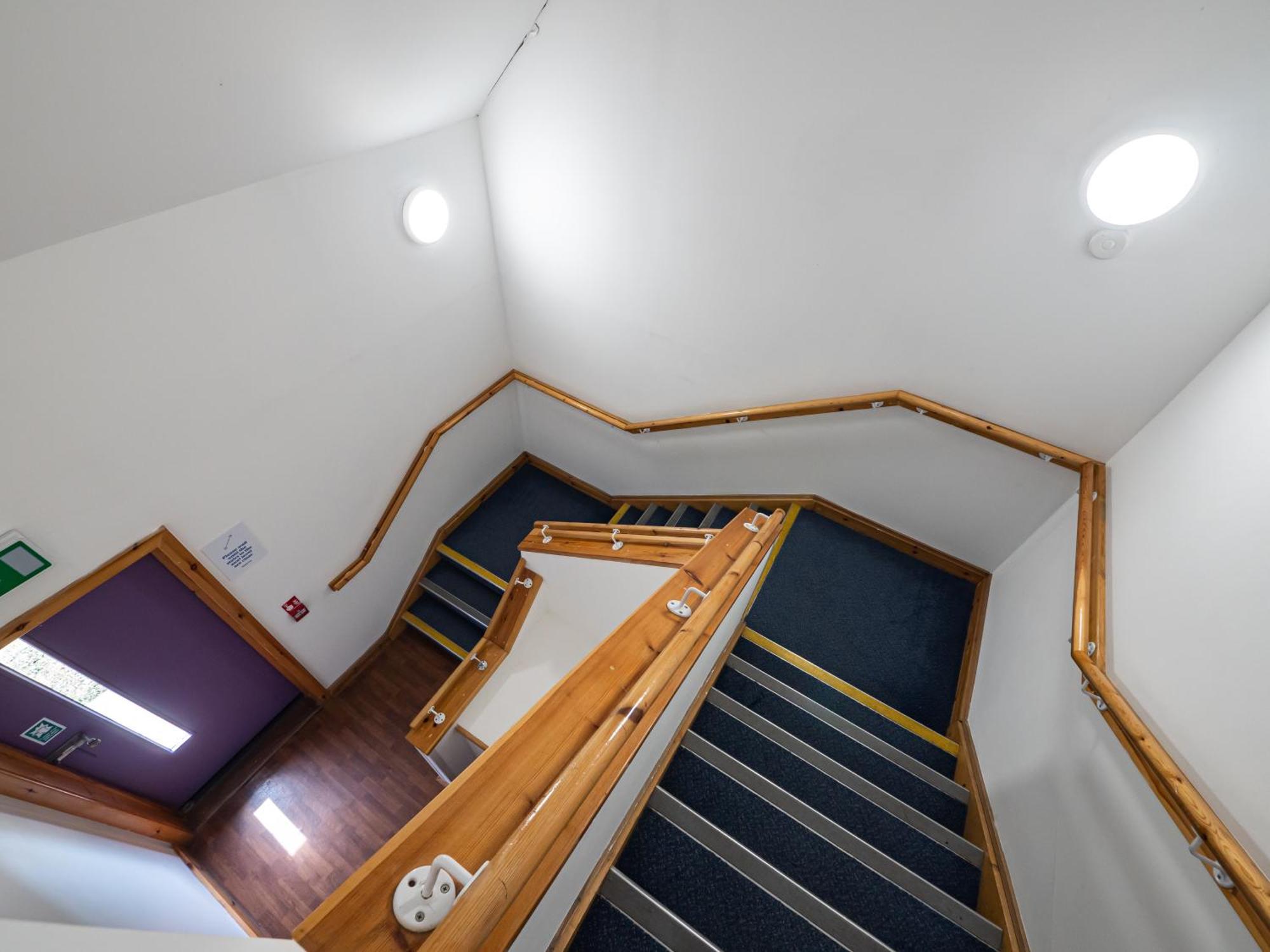 YHA London Lee Valley Cheshunt Extérieur photo